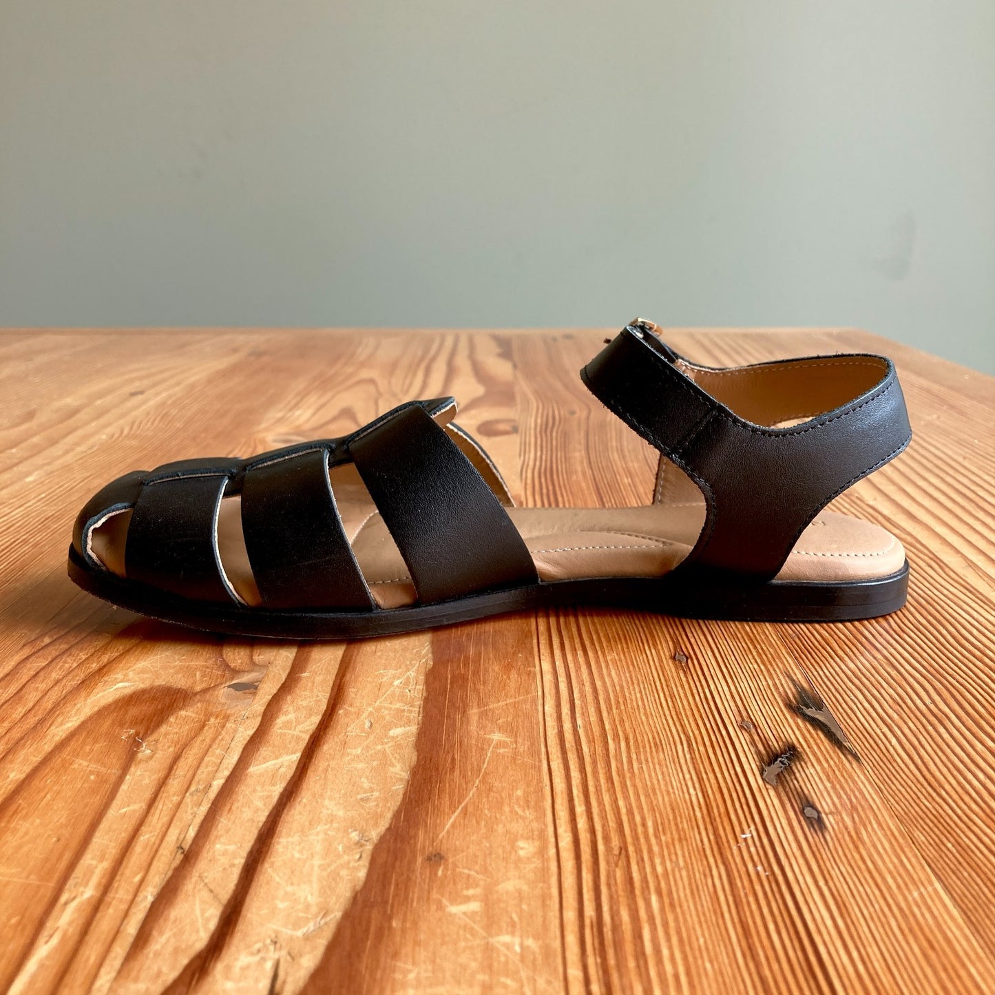 Nisolo Black Leather MIRA Flat Fisherman Sandals Shoes - Size 10 - 0815CJ