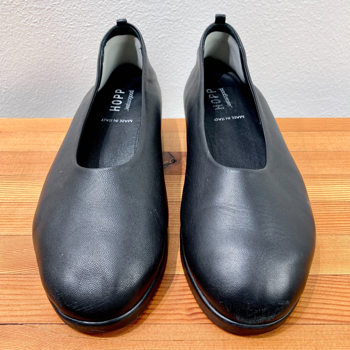 Hopp Black Soft Leather Slip On IO Slipper Wedges Shoes - Size 9 - 0905AG