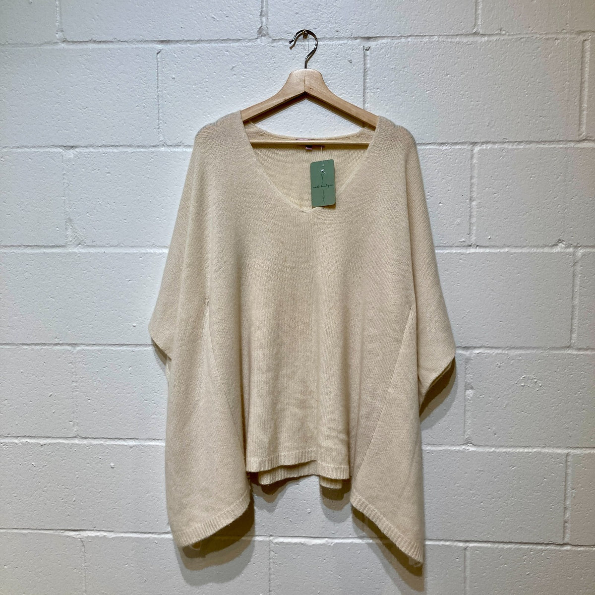 Calypso St. Barth White V-Neck Oversized Cashmere Sweater - Size S - 0907FL