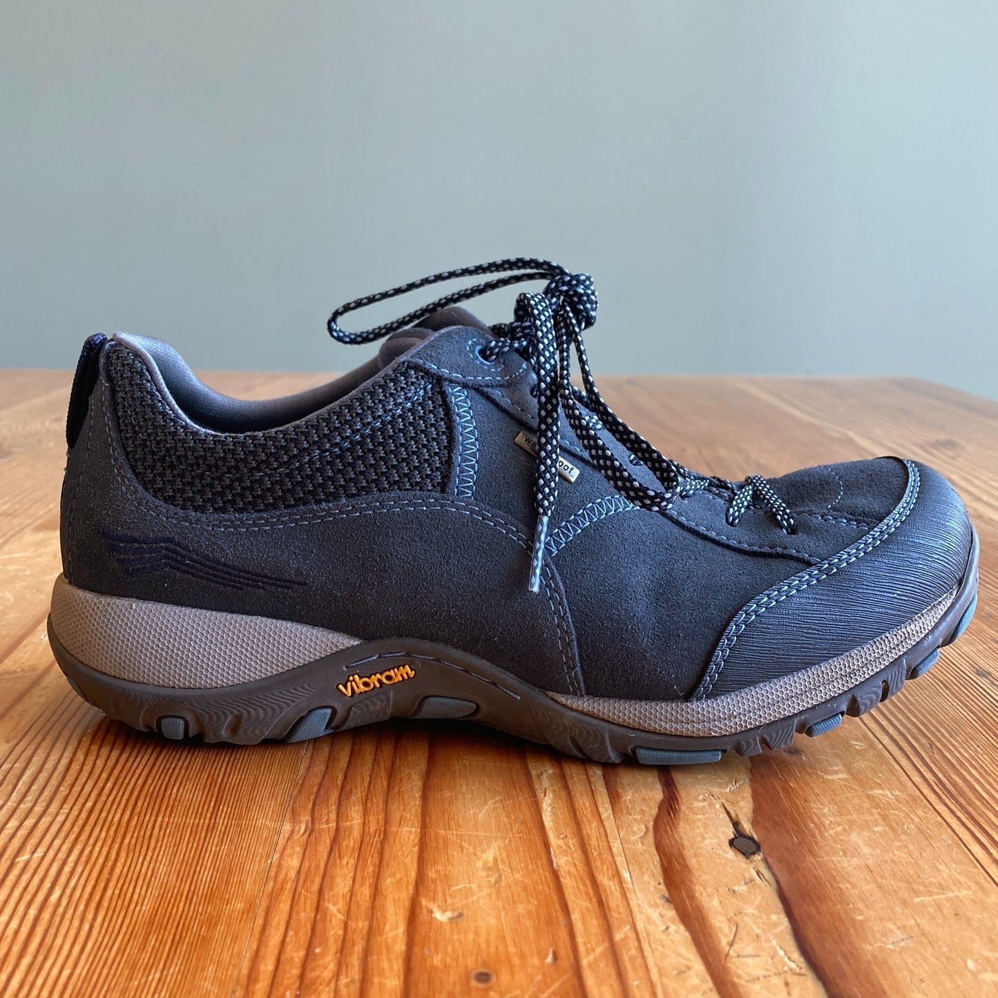 Dansko Gray Paisley Waterproof Hiking Shoes Sneakers - Size 38 / 7.5 - 0409TH