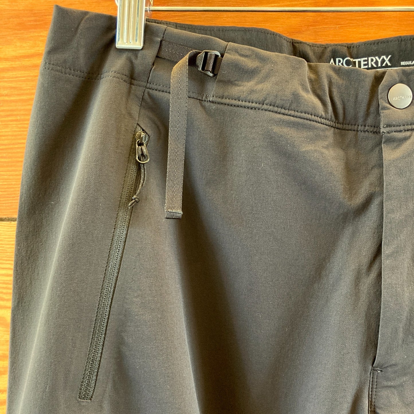 Arc'teryx Black Lightweight Nylon Stretch Gamma Pants - Size 12 - 0826MT