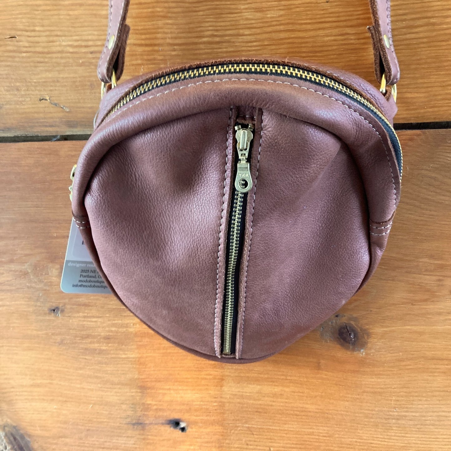 Neva Opet $160 Brown Soft Leather Zip Around Circle Purse - 0106KA