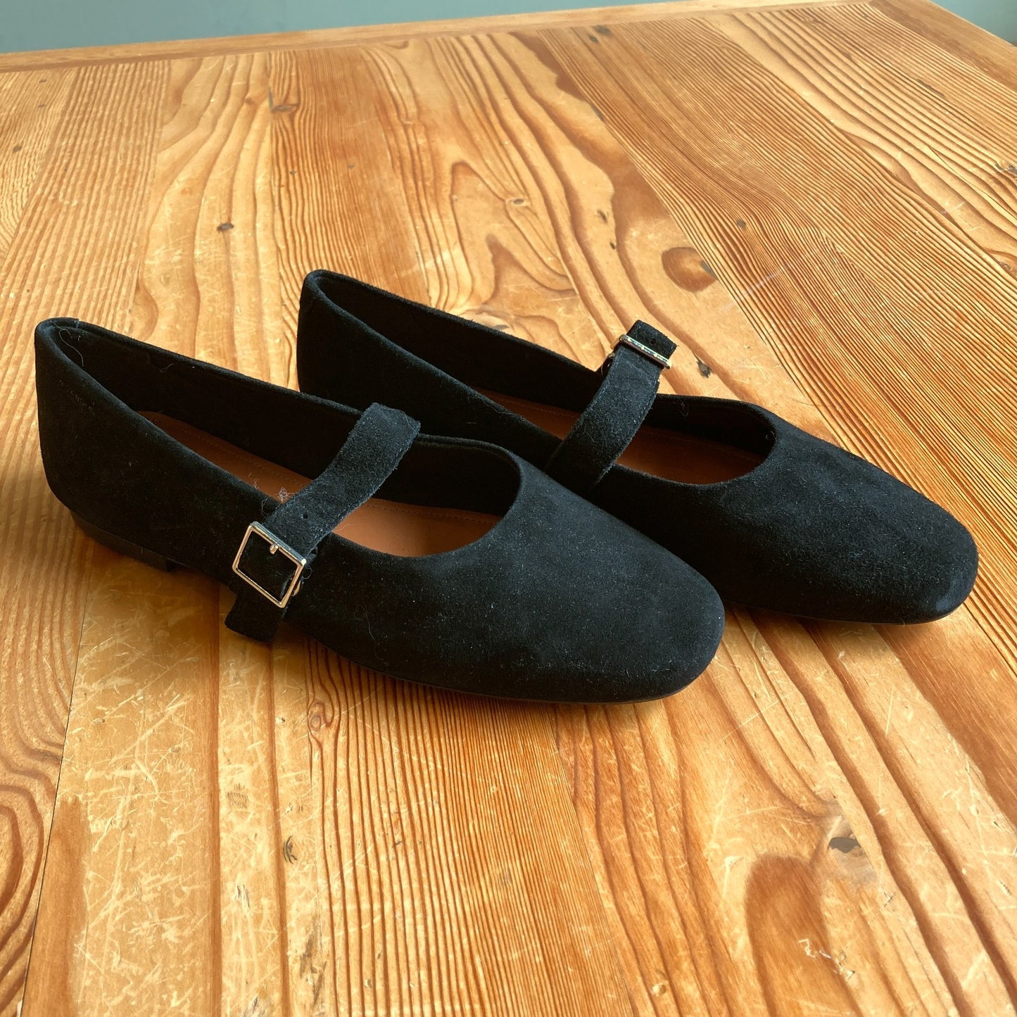 Vagabond Black Suede Leather Mary Jane Flats Jolin Shoes - Size 39 / 9 - 0416JW