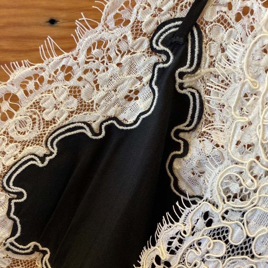 Doen $400 Black & White Corded Lace Obelia Silk Midi Dress - Size M - 1011SC