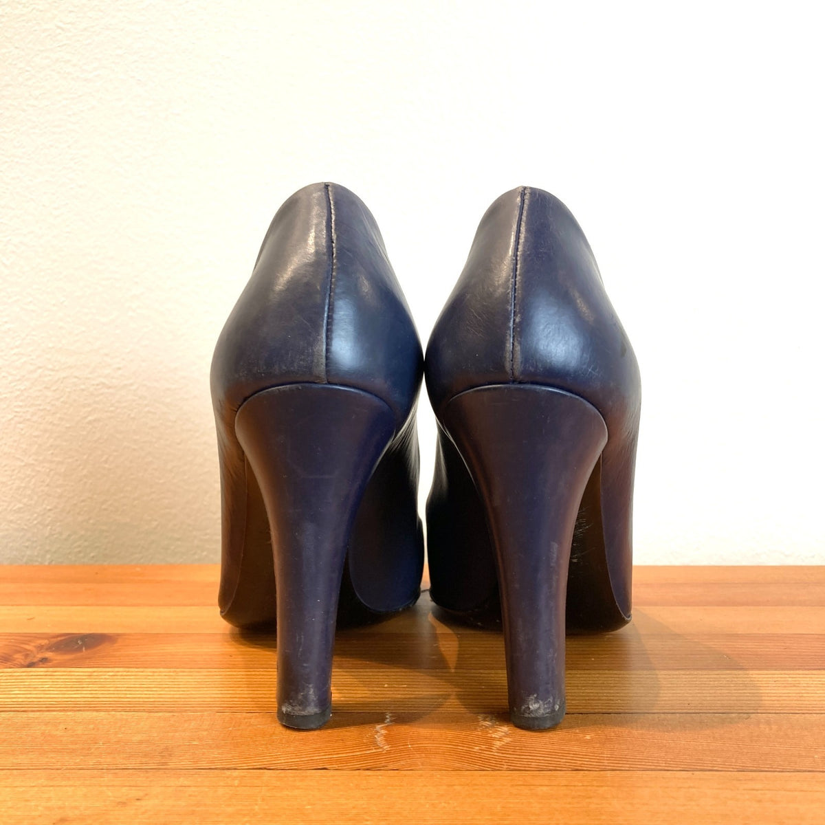 Gucci Navy Leather Round Toe Horsebit Heels Shoes - Size 36.5 / 6.5 - 0926EC