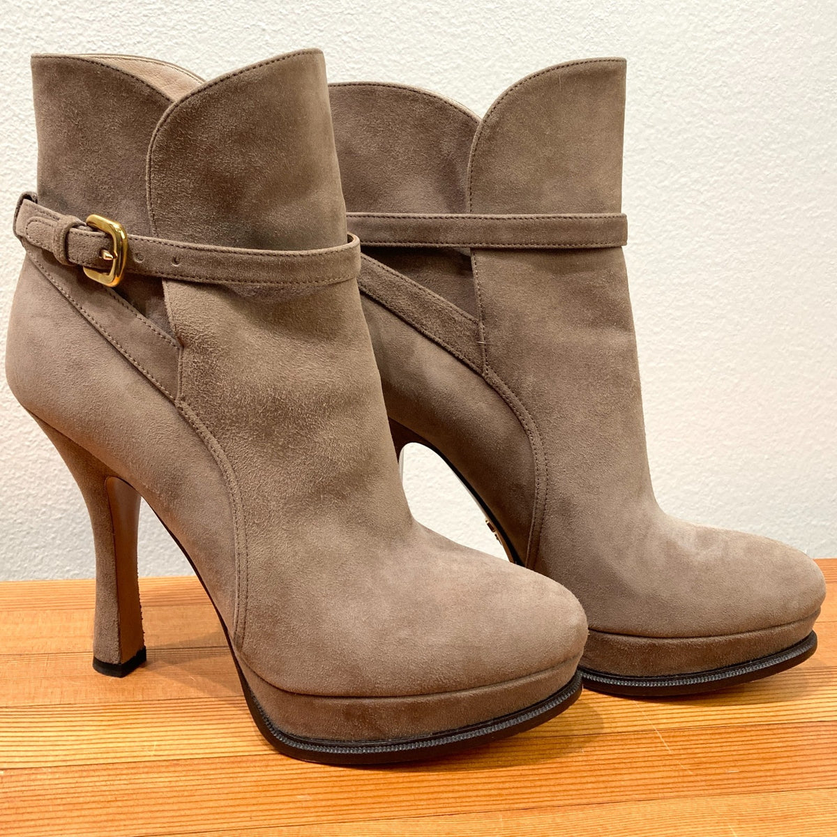 Prada Taupe Brown Suede Stiletto Heel Platform Ankle Boots - Sz 37 / 7 - 1017SC