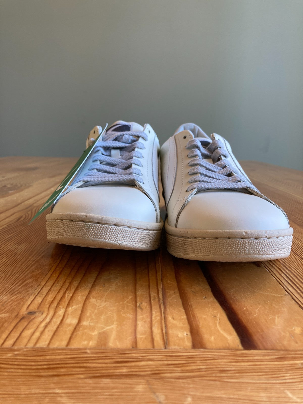 Valsport $296 White Leather Tournament Shoes - Size 38 - NEW w/ Box - 4427SC