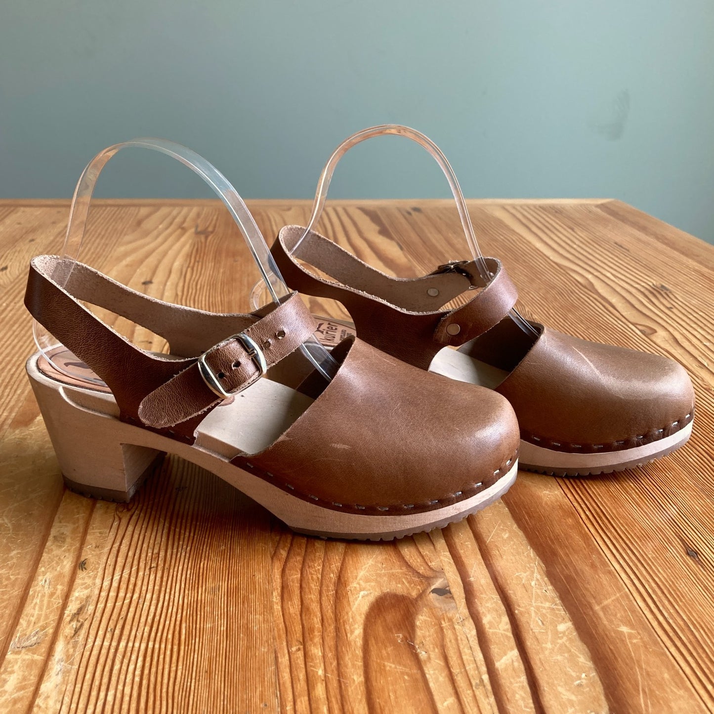 Kurier Handmade Portland Maine Charlie Wooden Clogs Shoes - Sz 39 / 8.5 - 0308MP