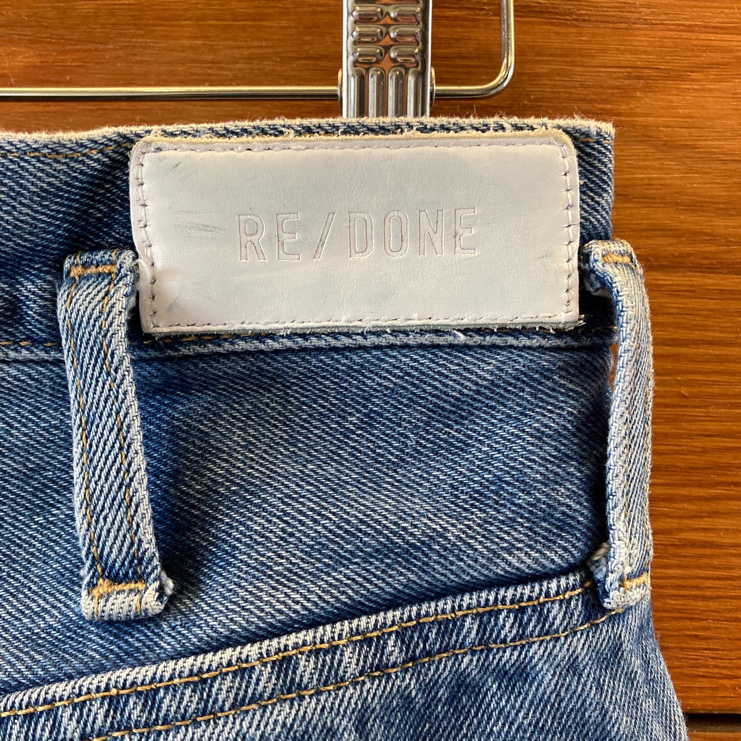 Re/Done $325 80's Peg Leg Medium 16 Wash Tapered Jeans - Size 27 - 0706AV