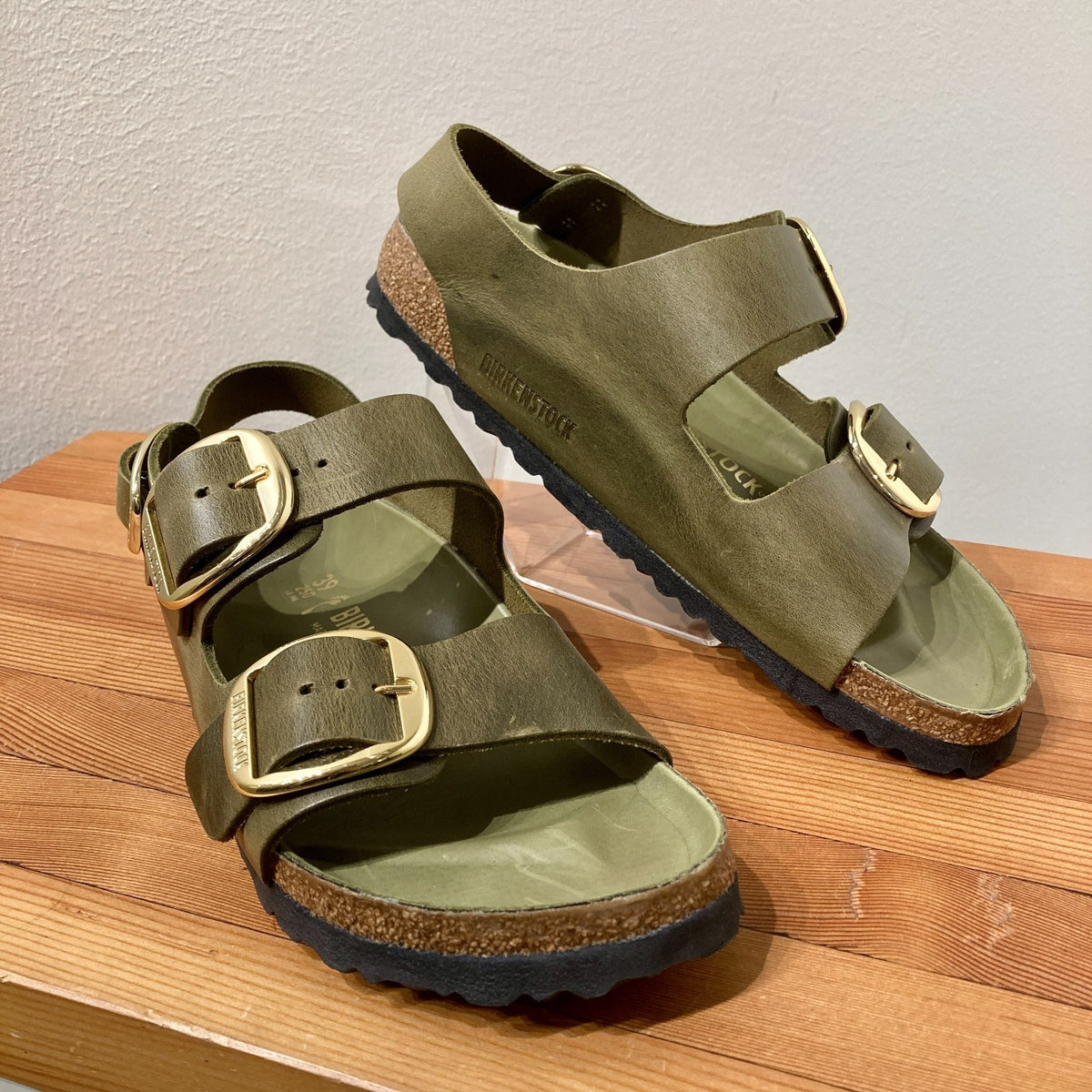 Birkenstock Olive Big Buckle Milano Sandals Shoes - Size 39 / 8 - NEW - 0425SV