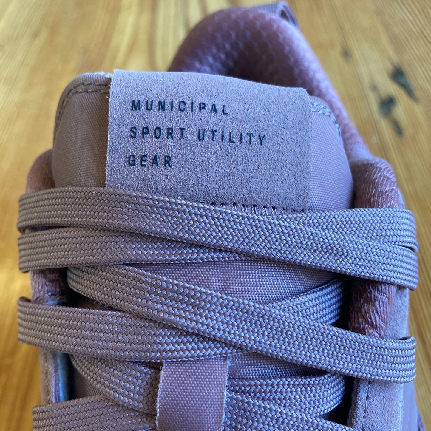 Municipal Mauve Shoes Sneakers NEW w/ Box - Size 7 - 7.5 Mens - 0623NT