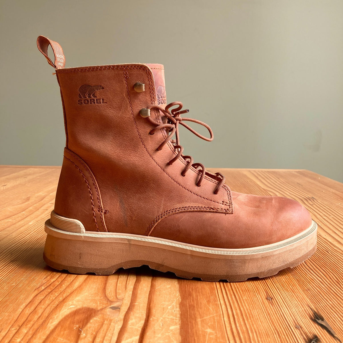 Sorel Womens Brown Hi-Line Lace Waterproof Boots w/ Box - Size 8 - 0121LC