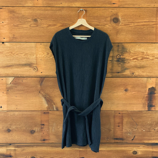 Raquel Allegra Black Textured Sleeveless Tie Waist Dress - Size 2 / M - 0114VA