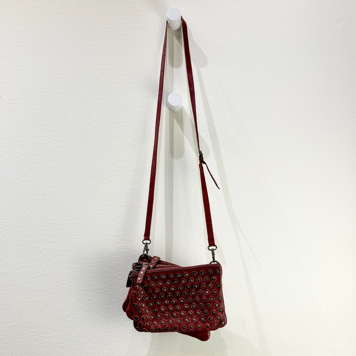 Frye Reddish Brown Jenna Studded Disc Crossbody Bag Purse - 0501SE