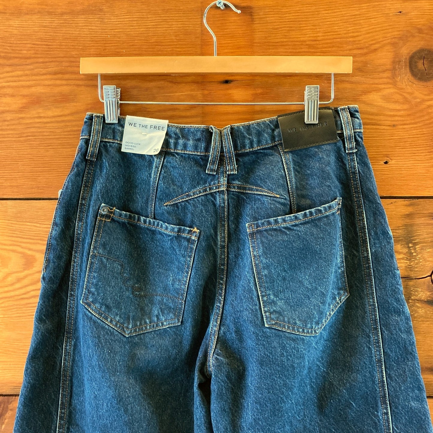 We the Free People Dark Wash Barrel Leg Button Fly Jeans - Size 26 NEW - 0718MS