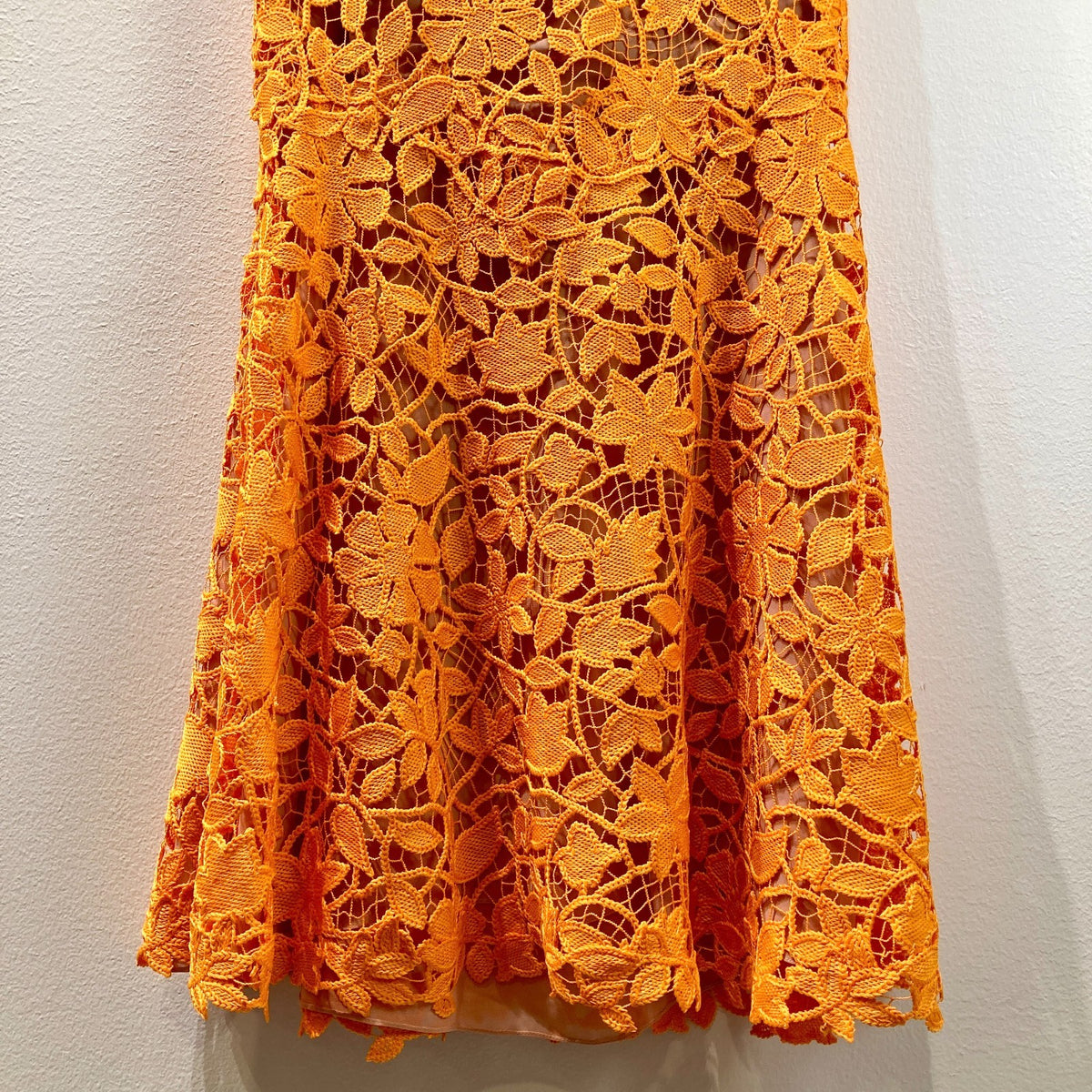 Lela Rose Tangerine Floral Guipure NEW Lace Halter Dress - Size 0 / XS - 0608BM
