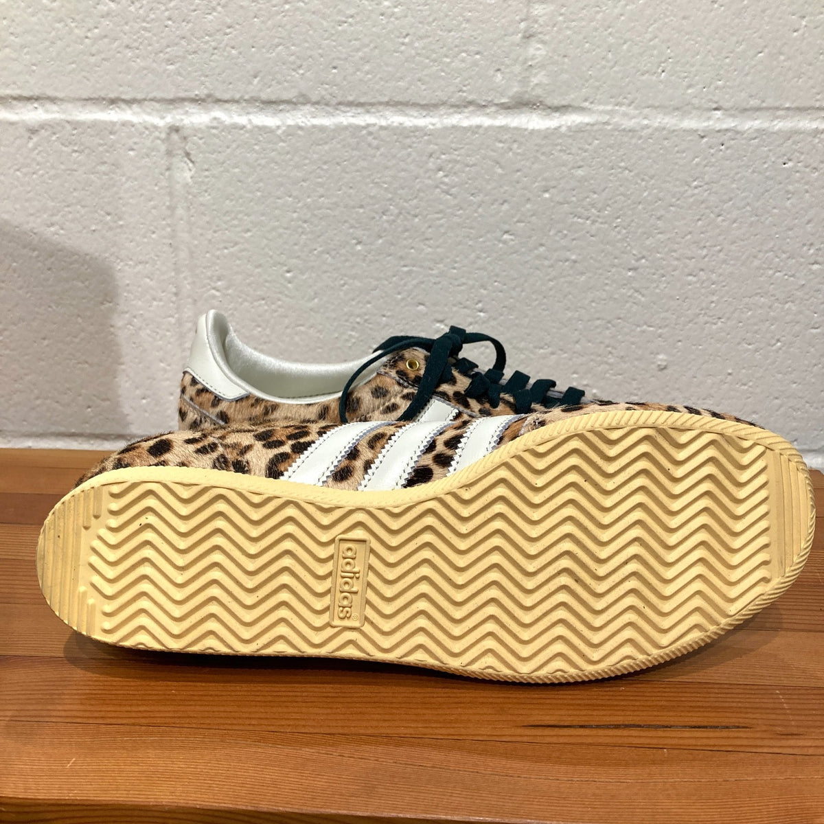 Adidas Magic Beige Leopard Japan Sneakers Shoes - Size 10 - NEW w/ Box - 0103JM