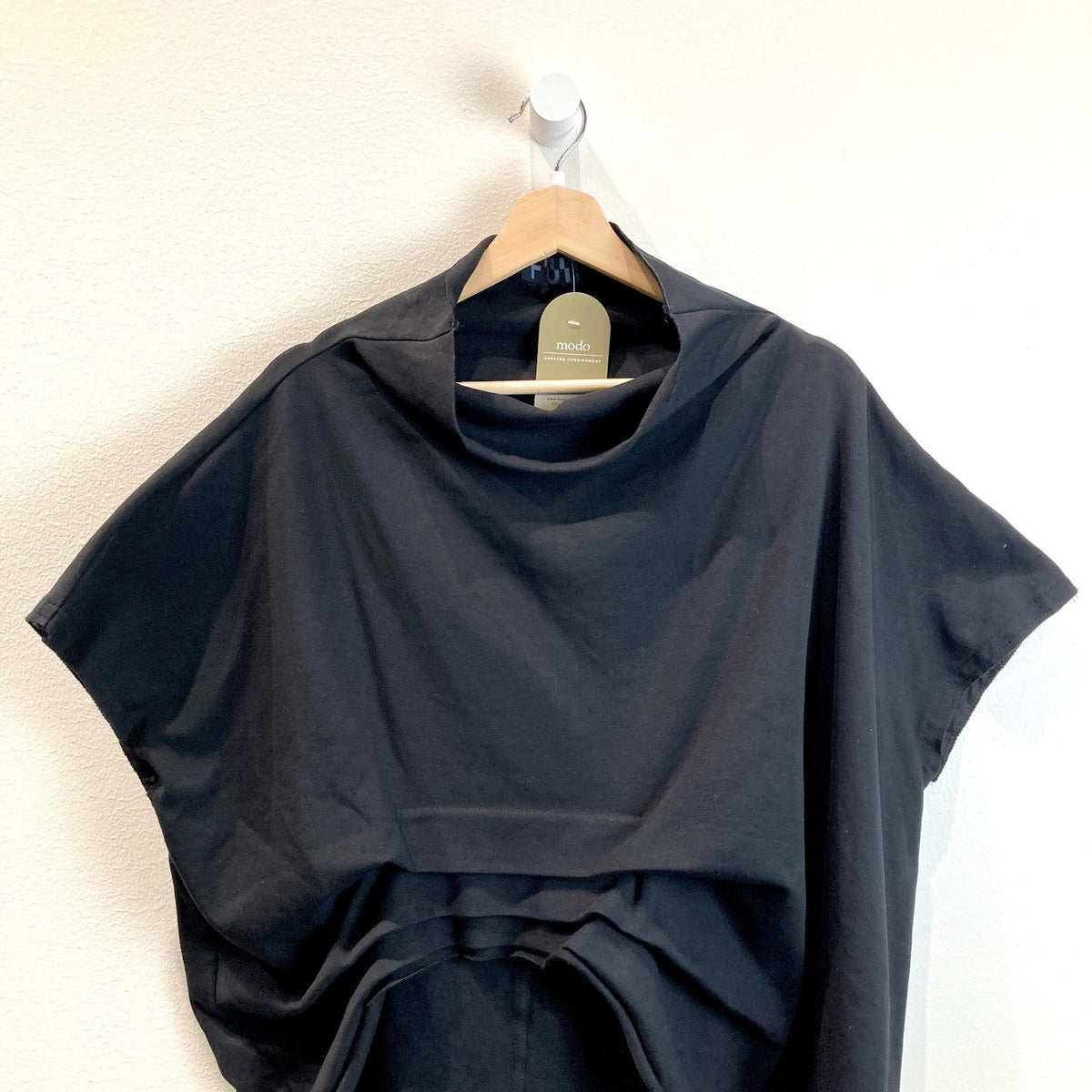 Fui Gender Neutral Pleated Turtleneck Short Sleeve Knit Top - One Size - 1217MA