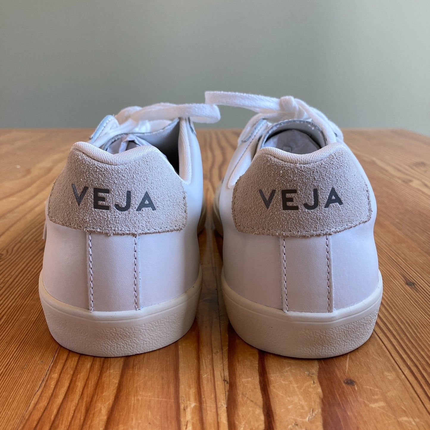 Veja Extra White Esplar Leather Sneaker Shoes NEW w/ Box - Size 42 / 11 - 0919SA