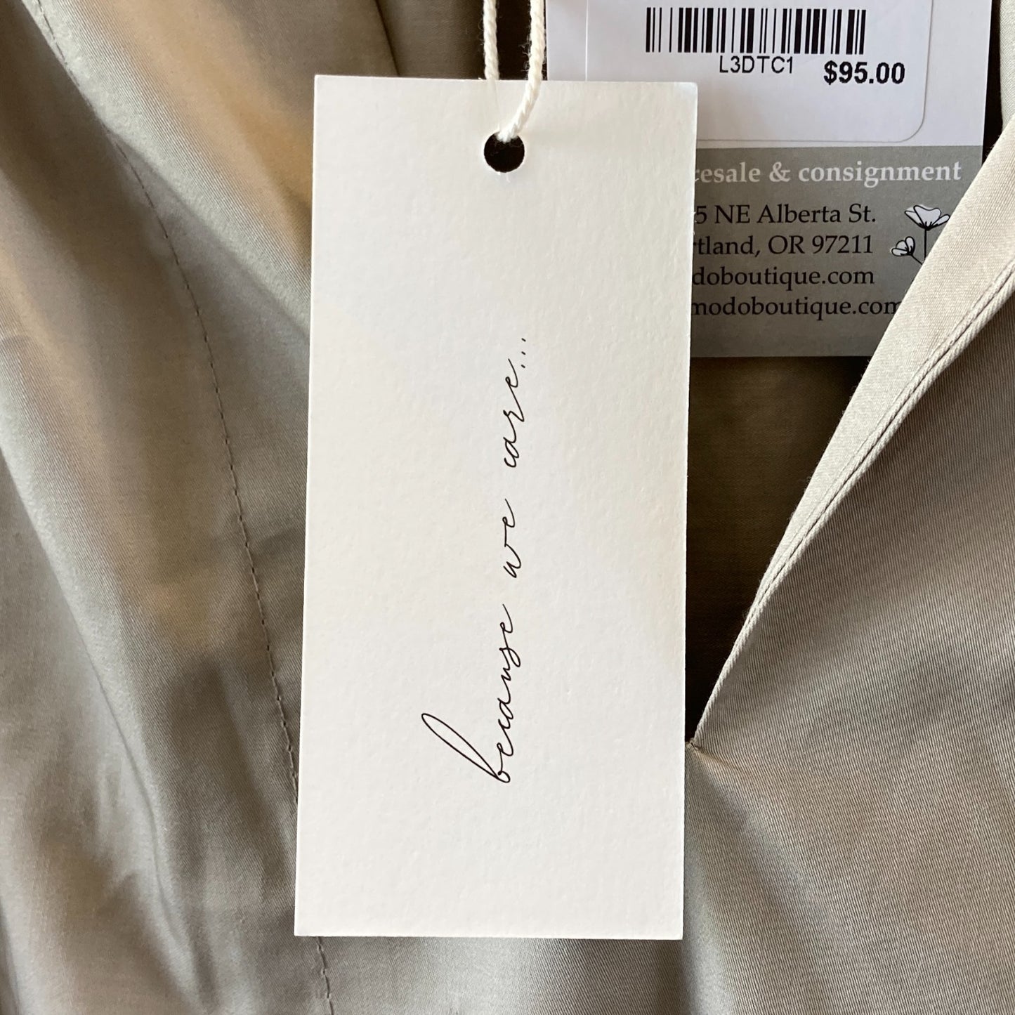 Monica Nera Tan Poplin Cotton Ruffle Neckline V Neck Top - Size M - NEW - 4427SC