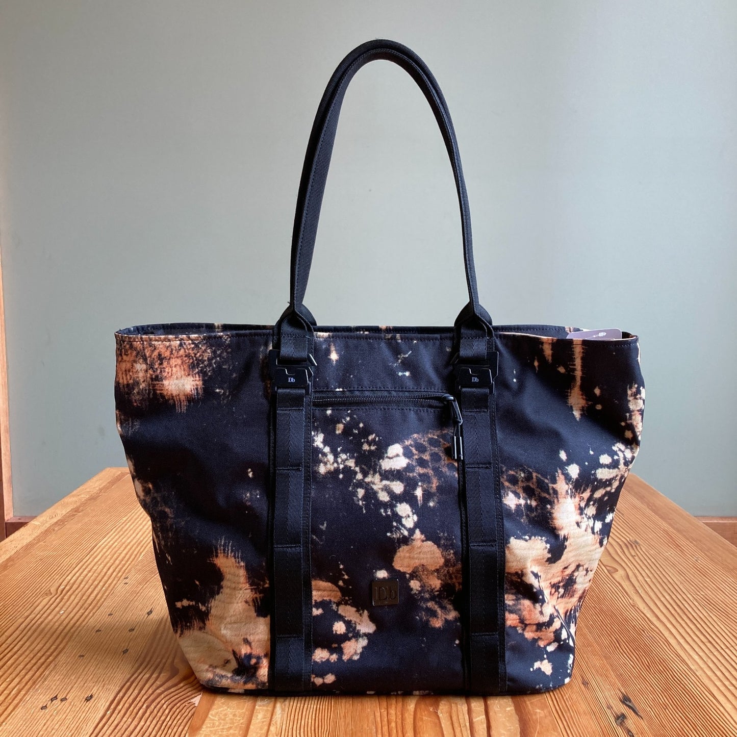 Db Journey x Sage Erickson Black Patterned Essential 25L Tote Bag 0720LP