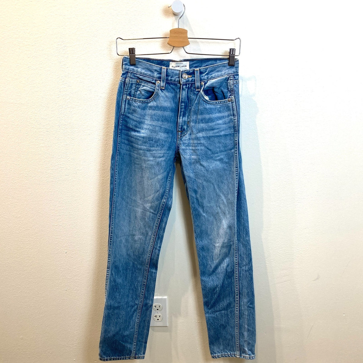 SLVRLAKE Sweet Thing Light Wash Virginia Slim Jeans - Size 24 - 0903BN
