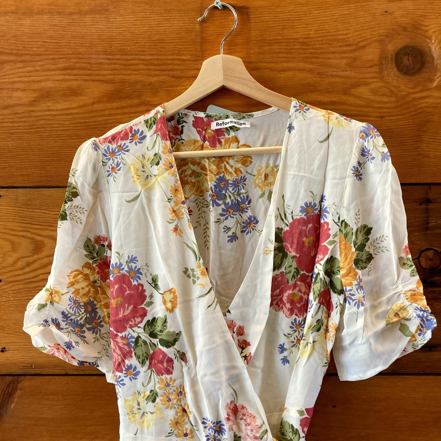 Reformation White Floral Patterned Short Sleeve Wrap Dress - Size L - 1125EA