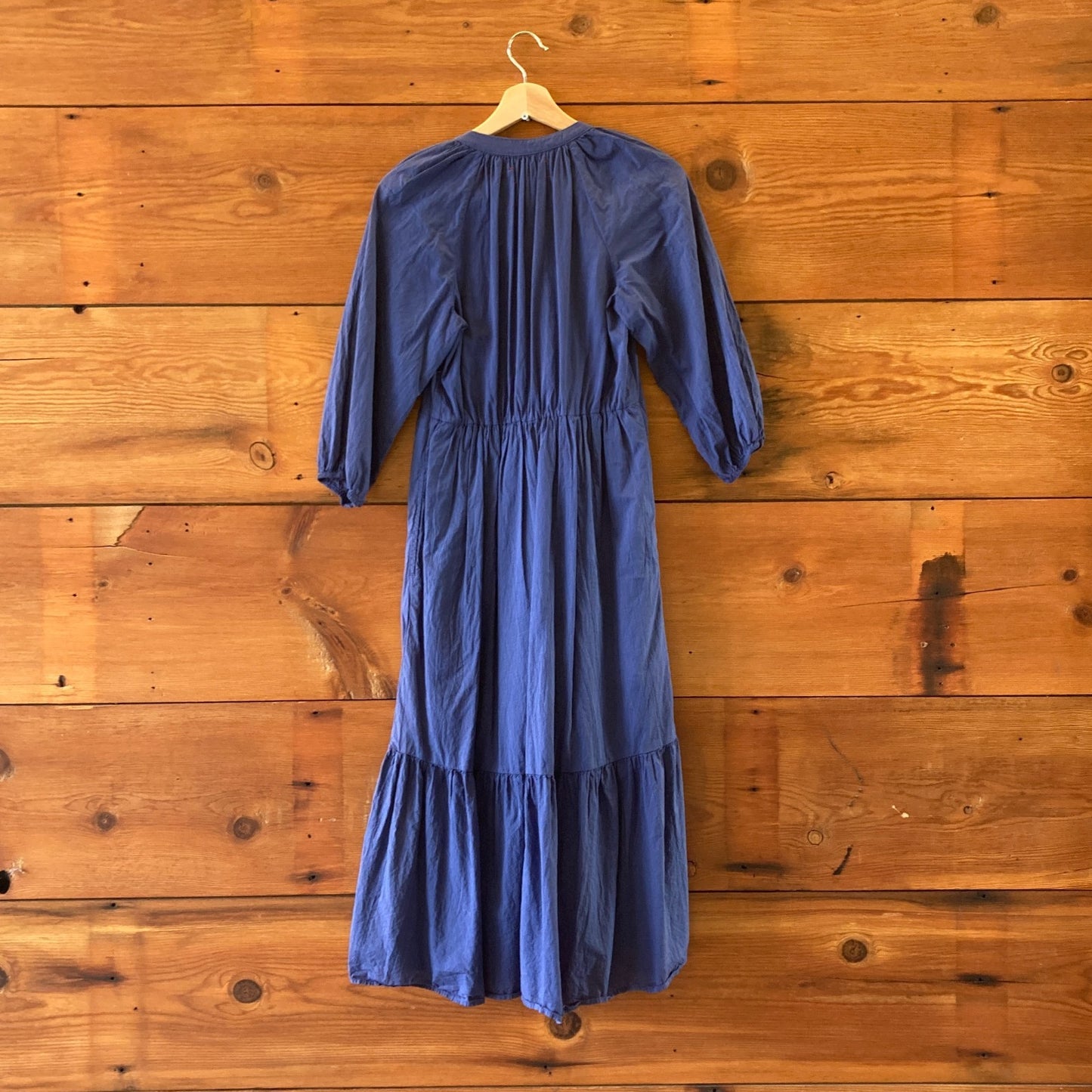 XS - Xirena Capri Blue Long Sleeve Tiered V-Neck Cotton Vie Dress 0325MR