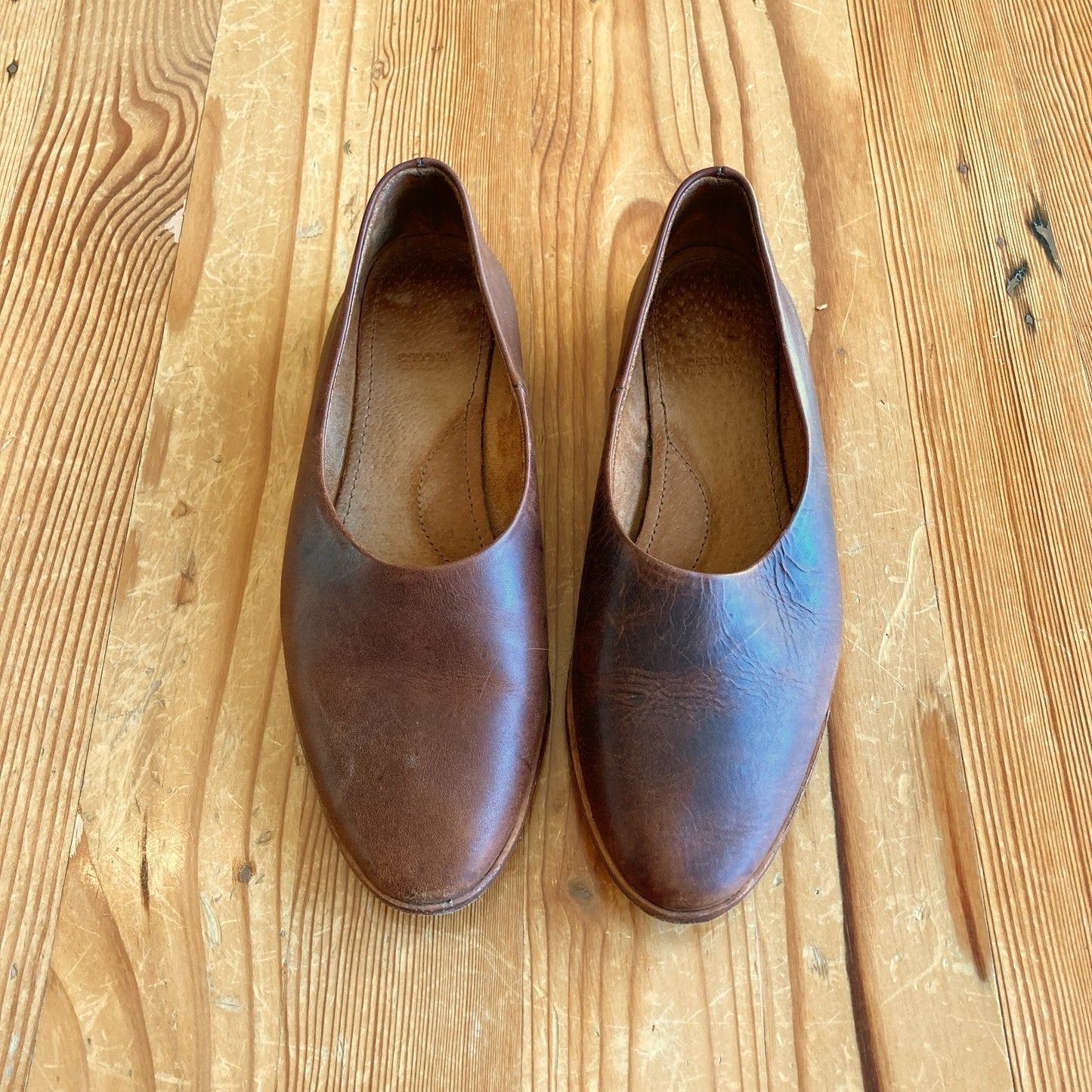 Osborn Studio Brown Leather Clarity Flats Slip On Shoes - Size 39 / 8.5 - 1013FB
