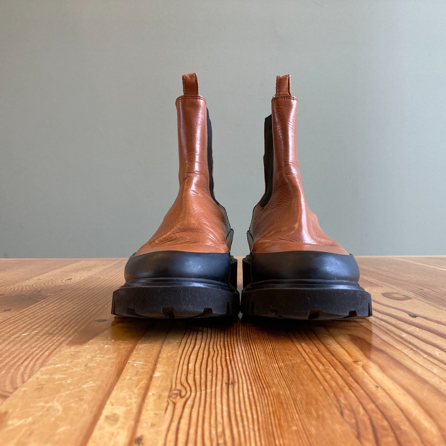 AllSaints $349 Chestnut Lug Sole Harlee Chelsea Boots - Size 39 / 8.5 - 1125KG