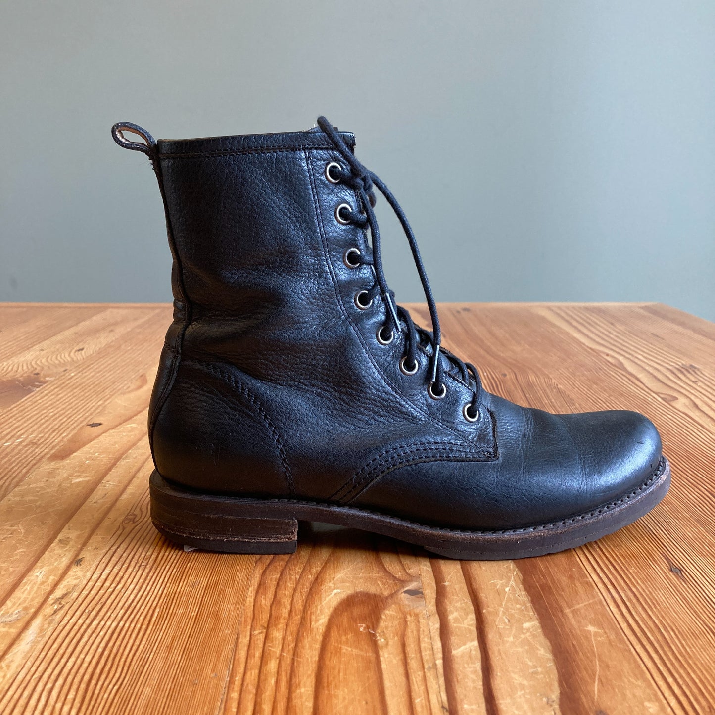 Frye Black Leather Veronica Flex Womens Combat Boots - Size 9 - 0107KA