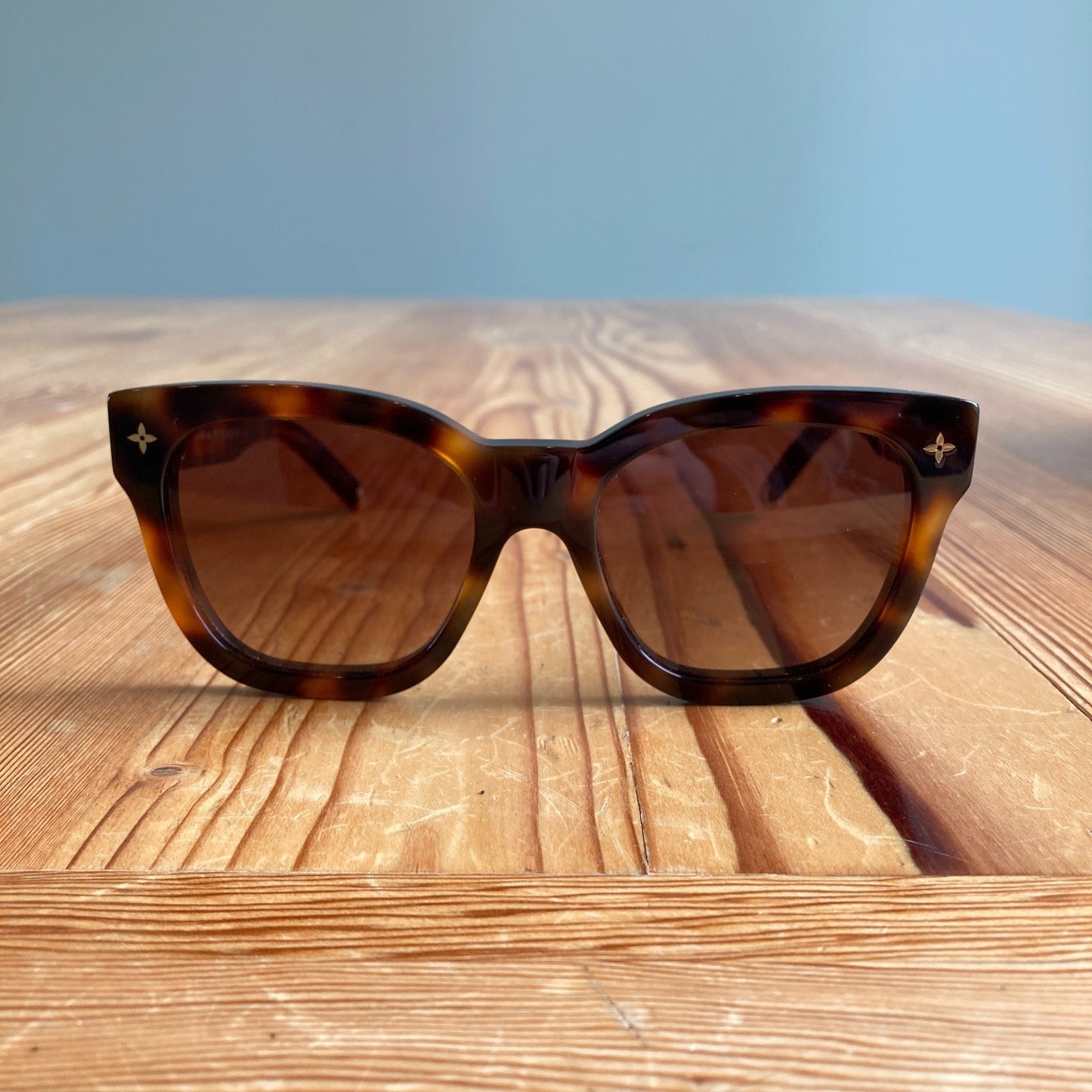 Louis Vuitton $550 My Monogram Z1524W Square Sunglasses w/ Case + Box 0218SO