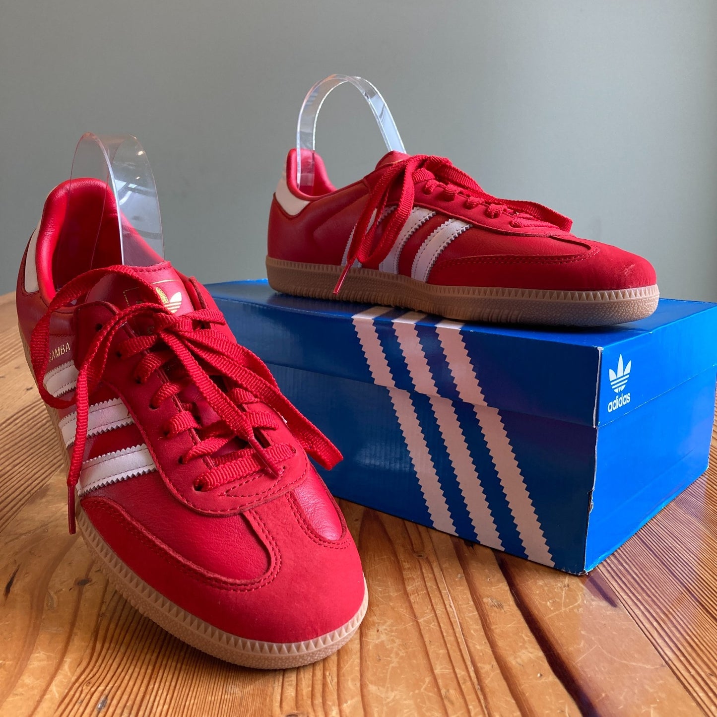 Adidas Red Leather Samba OG Womens Low Top Shoes - Sz 9.5 - NEW w/ Box - 1206HP