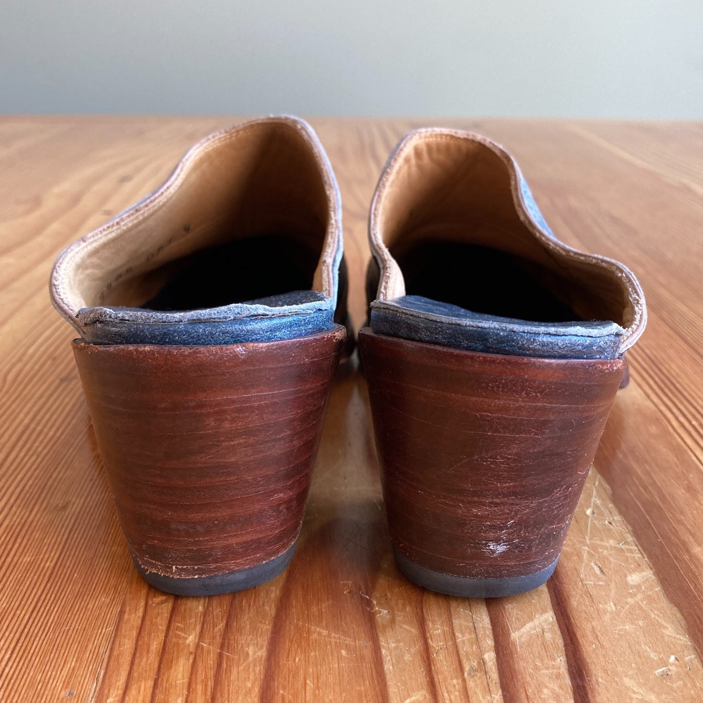 Old Gringo Blue Distressed Leather Western SnipToe Mules Shoes - Size 7 - 0811GR