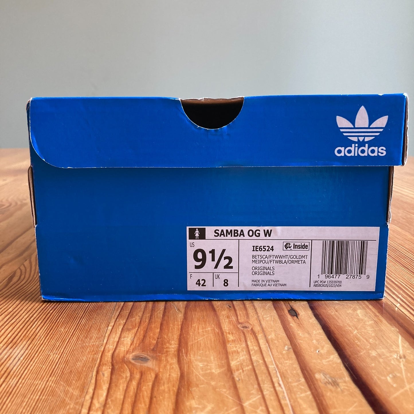 Adidas Red Leather Samba OG Womens Low Top Shoes - Sz 9.5 - NEW w/ Box - 1206HP