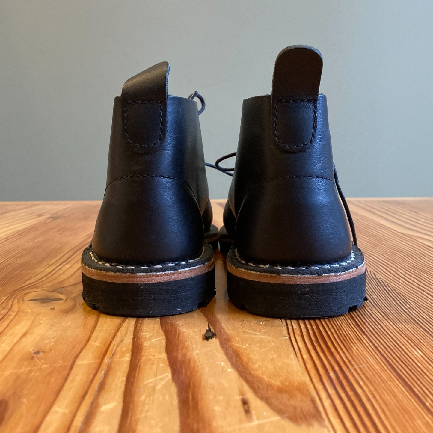 39 / 9 - Steve Mono Black Leather Artisanal 10/10 Short Boots w/ Box 0416JW