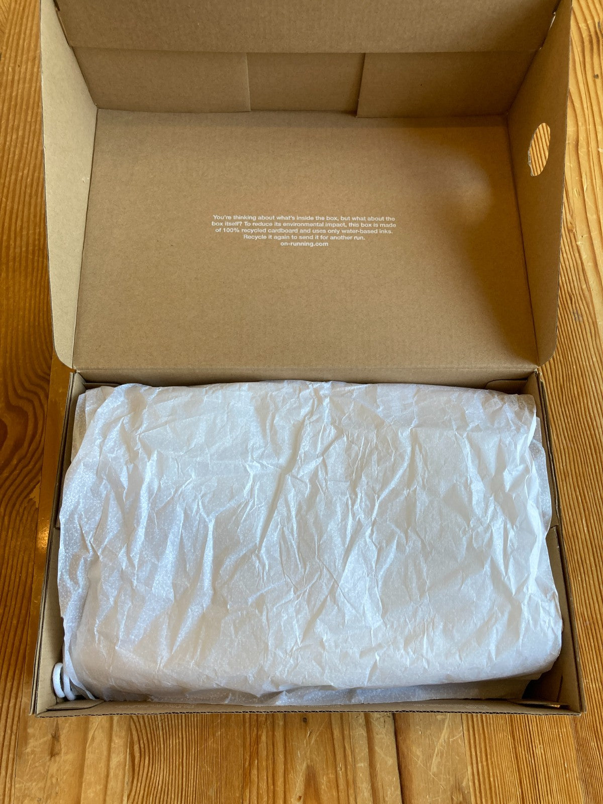On Gradient Orange Cloudventure Loewe Sneakers NEW w/ Box - Size 7.5 - 0112LB