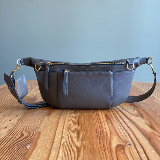 TAH Gray Leather $345 Commuter Fanny Pack Bag - 0926PB