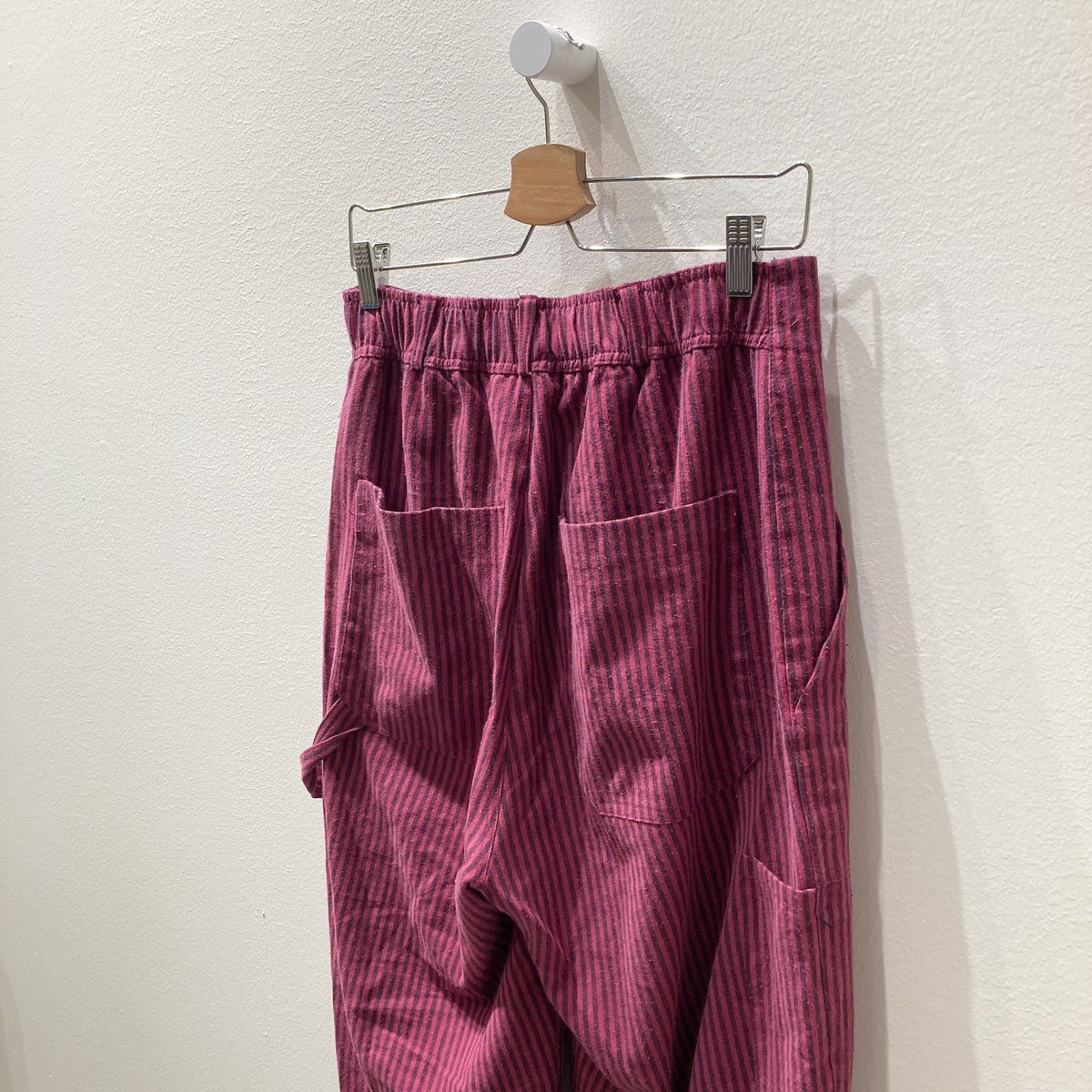 Back Beat Magenta Striped High Rise Pull On Utility Pants - Size L - 0607CC
