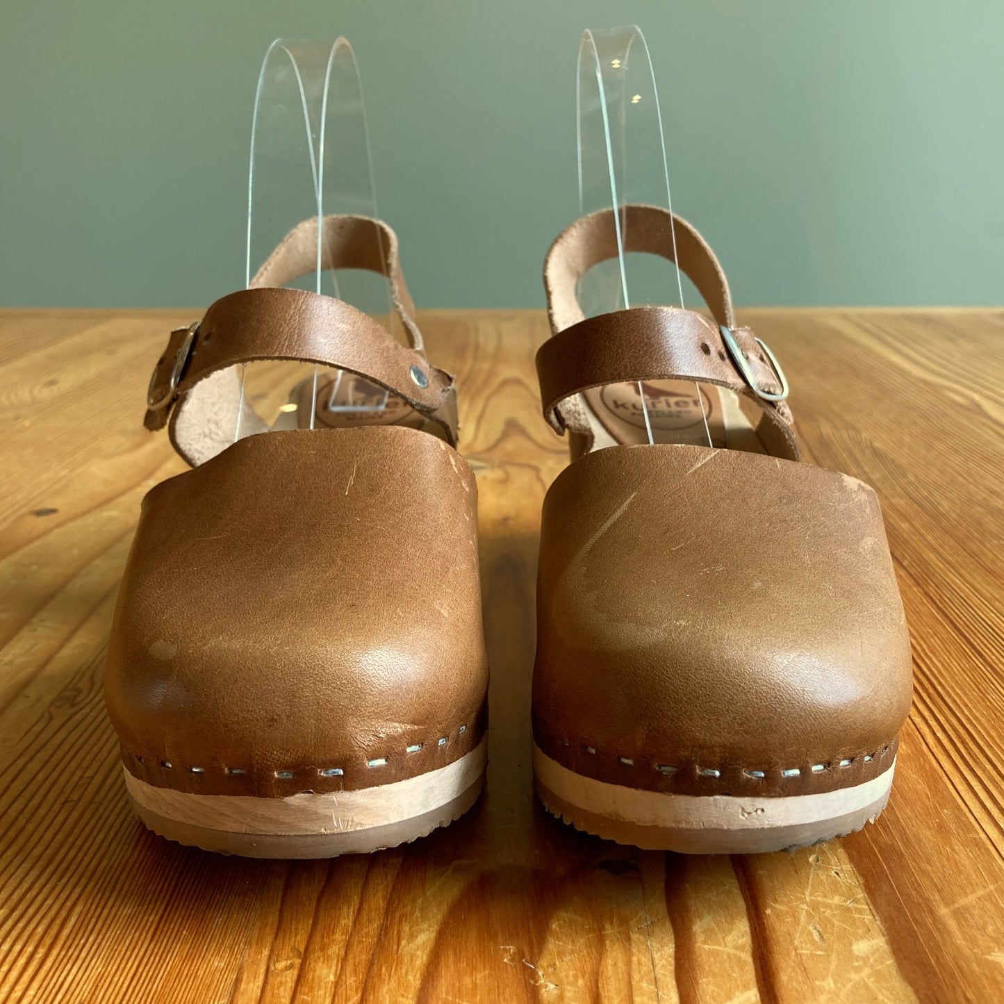 Kurier Handmade Portland Maine Charlie Wooden Clogs Shoes - Sz 39 / 8.5 - 0308MP
