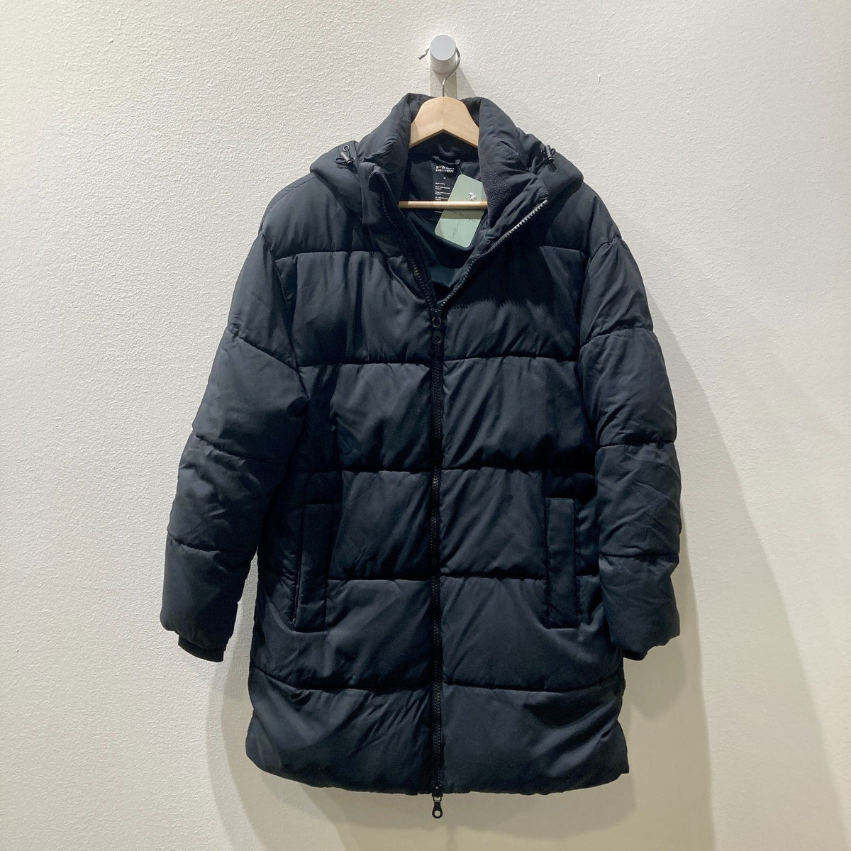 Girlfriend Collective $280 Black Detachable Hood Puffer Coat - Size M - 0607CC