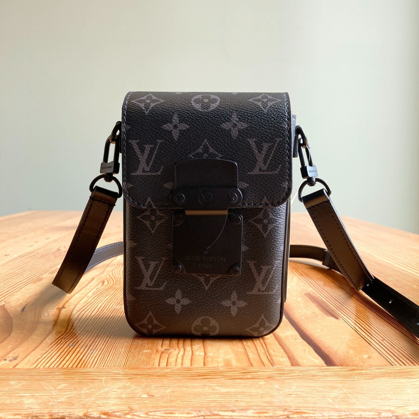 Louis Vuitton Monogram Eclipse S-Lock Vertical Wearable Wallet w/ Box  - 0103KW