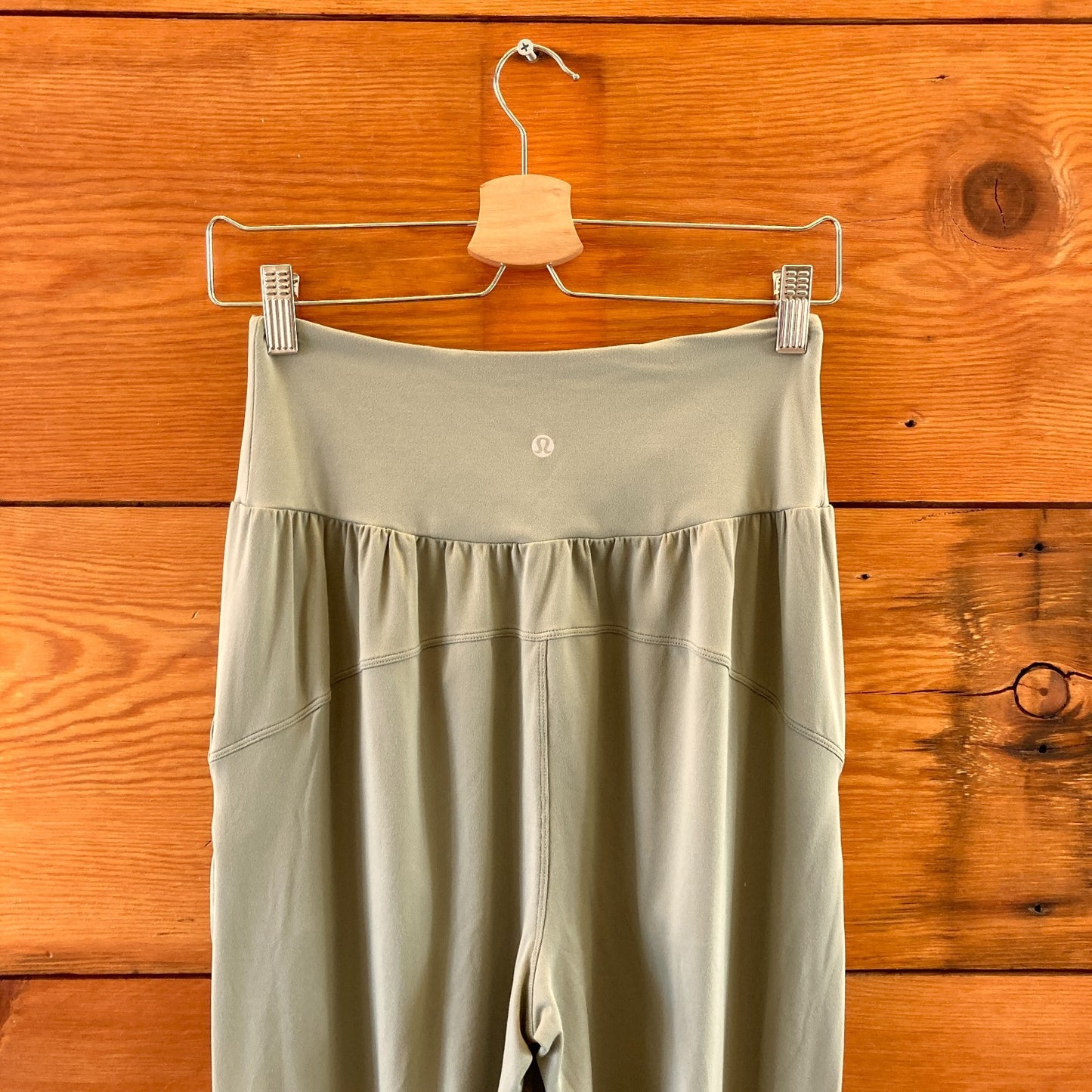 Lululemon Willow Leaf Green Rulu Drapey High Rise Yoga Pants - Size S - 0209SB