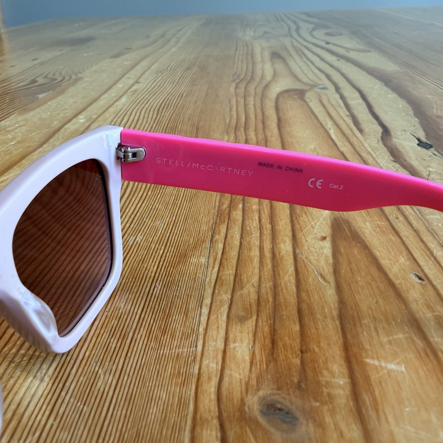 Stella McCartney Two Tone Chain SK0028S Sunglasses & Soft Case - KIDS - 0415AB