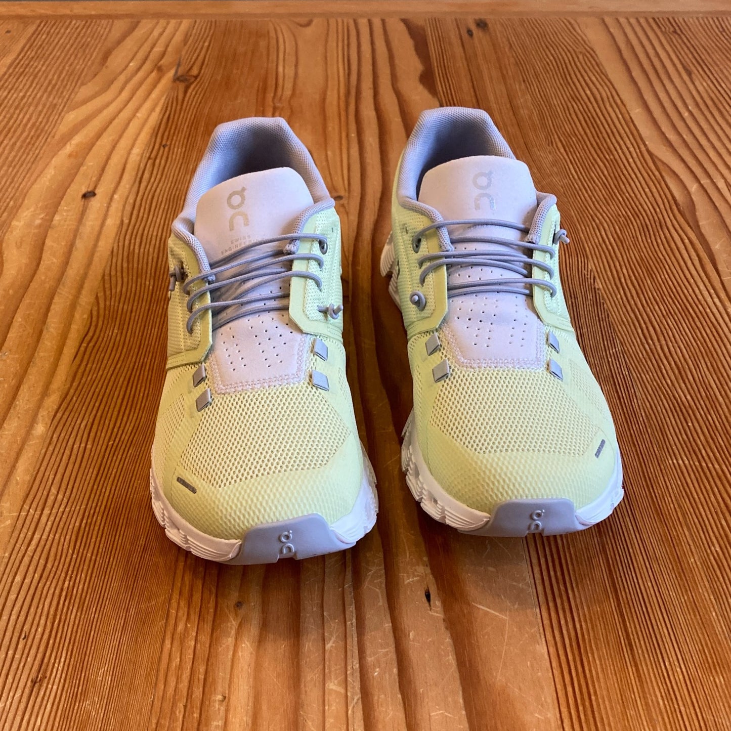 9.5 - On Cloud 5 Yellow Hay White Frost $140 Sneakers Shoes NEW w/ Box 0416JW