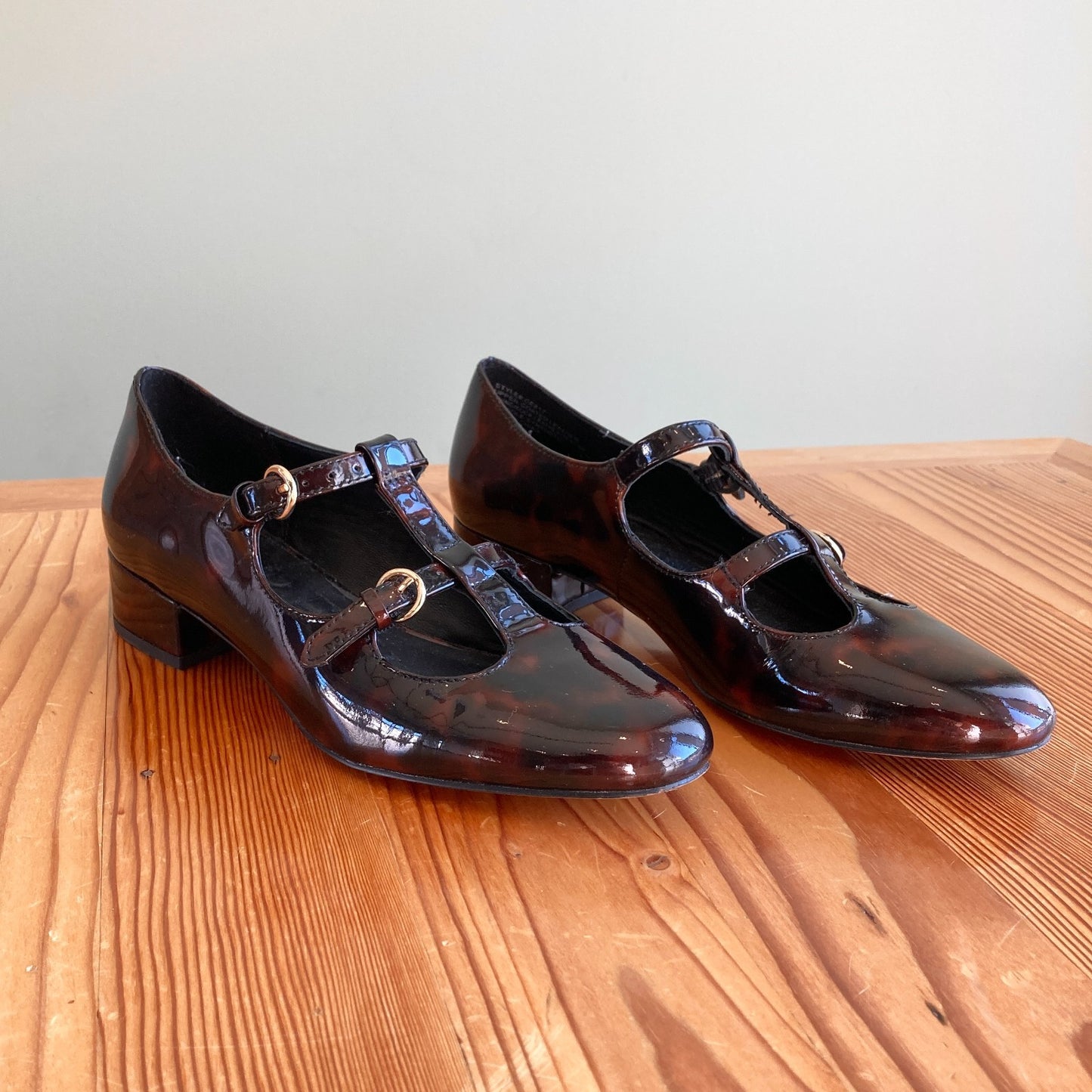 7 - J Crew Patent Leather Tortoise Shell Teagan T Strap Mary Jane Shoes 0105MR