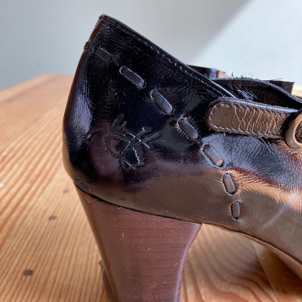 John Fluevog Vintage Black Minstrel Mary Jane Heels - Size US 9 / UK 6 - 1223NM