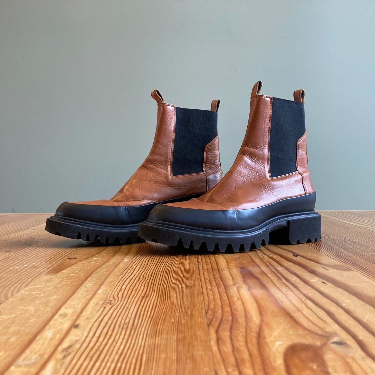 AllSaints $349 Chestnut Lug Sole Harlee Chelsea Boots - Size 39 / 8.5 - 1125KG