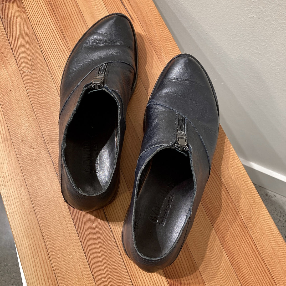 Cydwoq Black Leather Invent-T Front-AIp Oxford Shoes - Size 38 / 8 - 0514SU