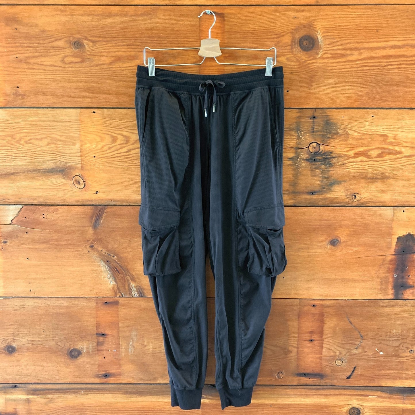 Lululemon Black Dance Studio Mid Rise Cargo Jogger Pants - Size M - 4427SC